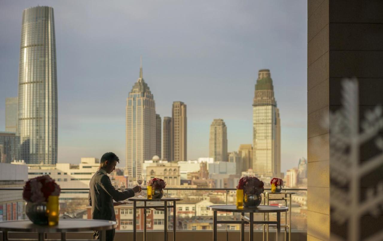 Four Seasons Hotel Tianjin Exterior photo