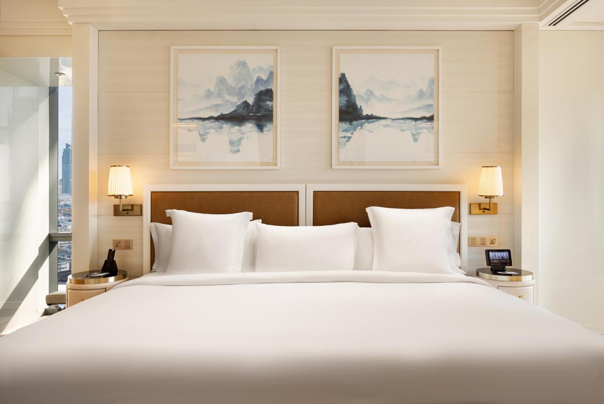 Four Seasons Hotel Tianjin Exterior photo