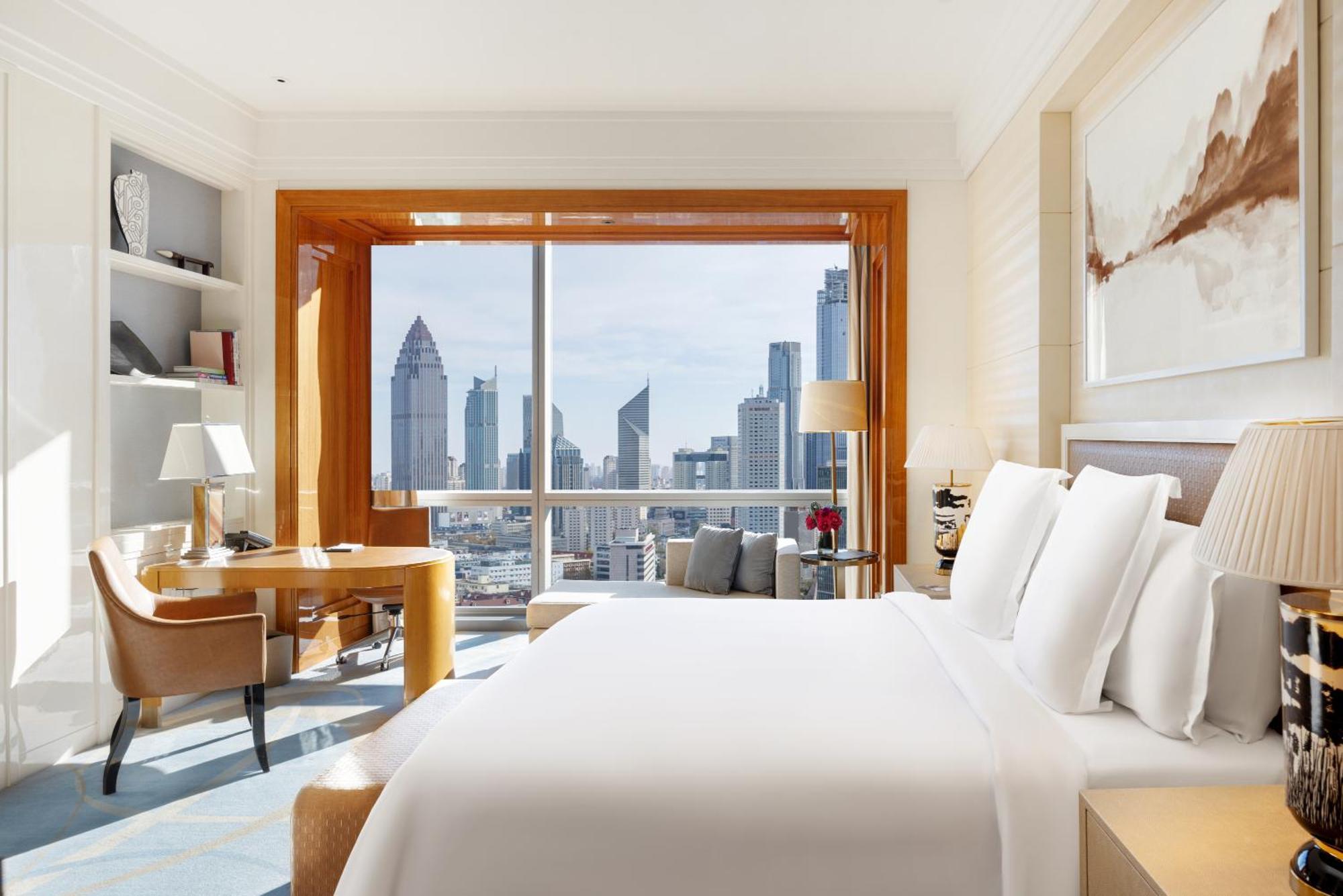 Four Seasons Hotel Tianjin Exterior photo