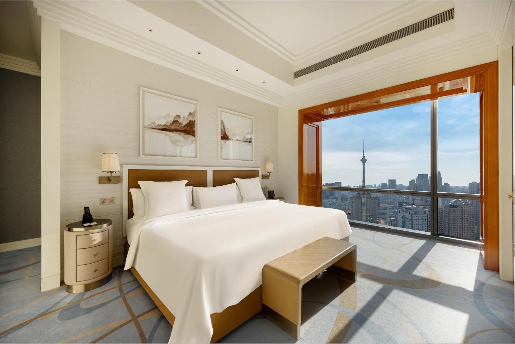 Four Seasons Hotel Tianjin Exterior photo