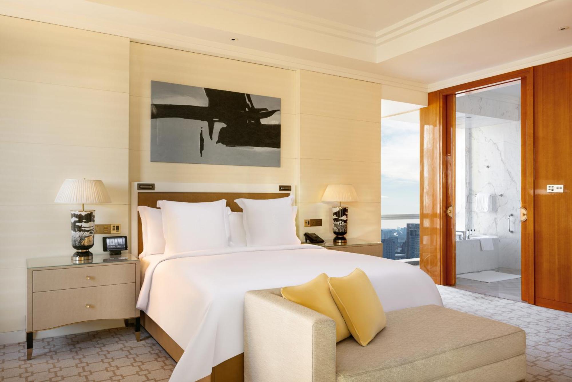 Four Seasons Hotel Tianjin Exterior photo
