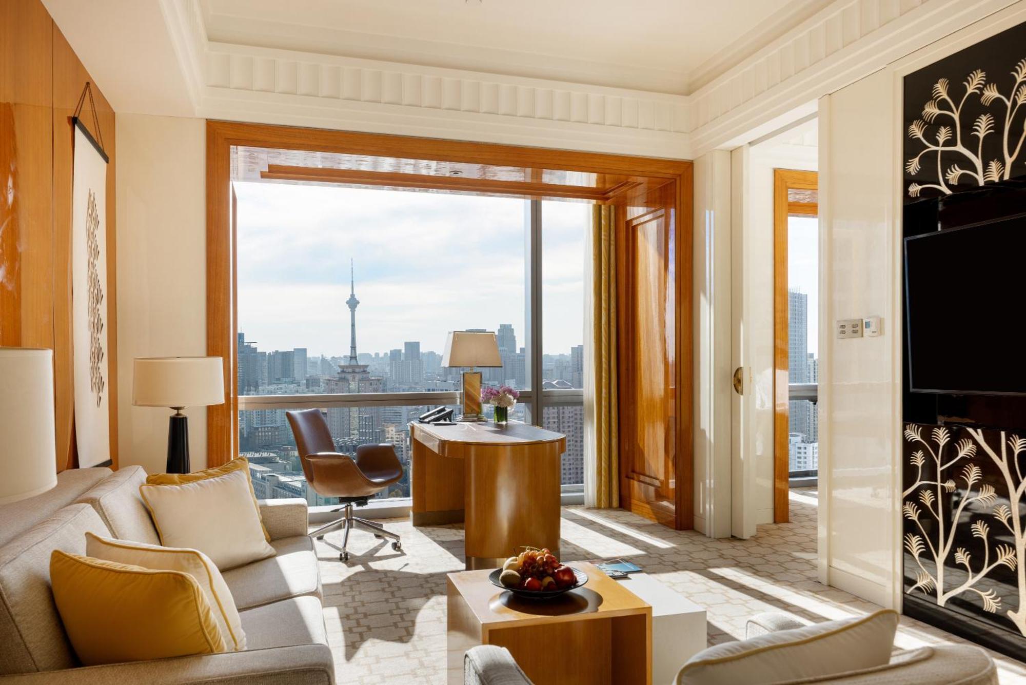 Four Seasons Hotel Tianjin Exterior photo
