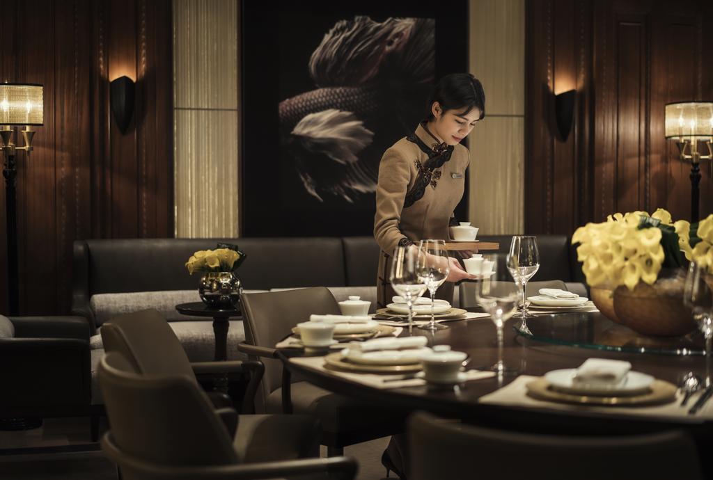 Four Seasons Hotel Tianjin Exterior photo